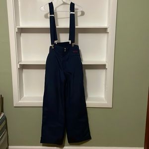 Snow/ski pants, Men’s Medium, Wind River, 2 way adjustable suspenders, zip legs